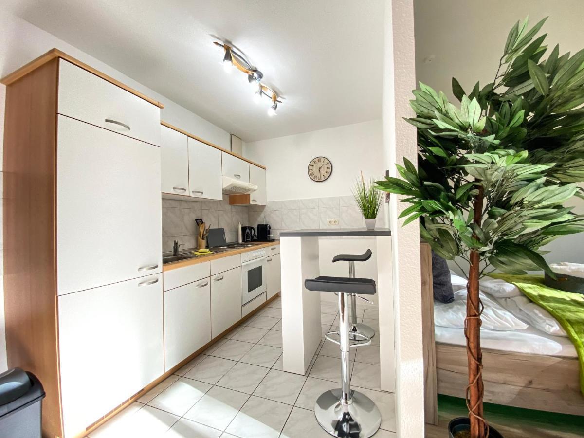 Wohlfuehl-Apartment Mit Kostenfreier Tiefgarage, Wifi & Terrasse Leipzig Exterior photo