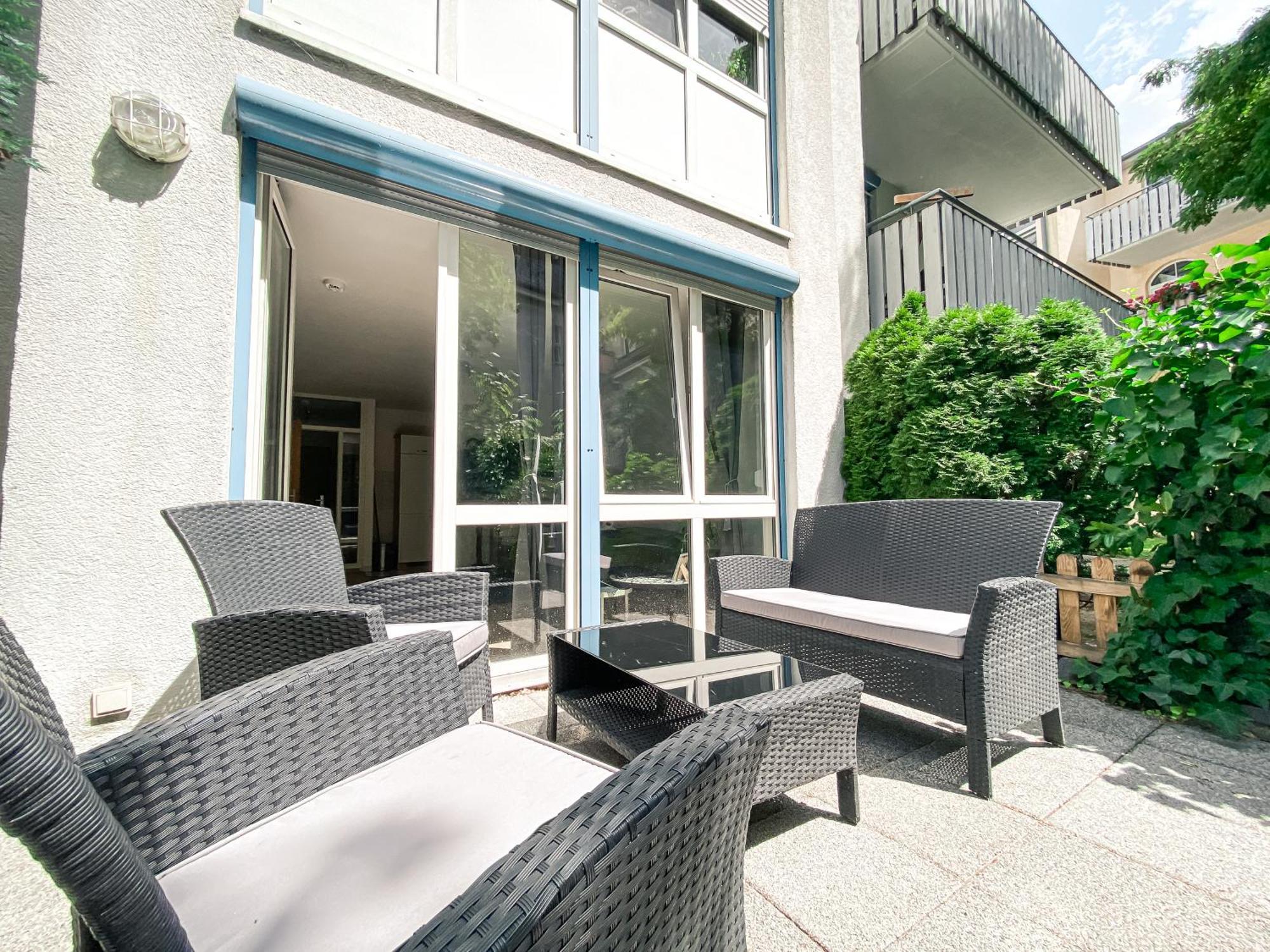 Wohlfuehl-Apartment Mit Kostenfreier Tiefgarage, Wifi & Terrasse Leipzig Exterior photo